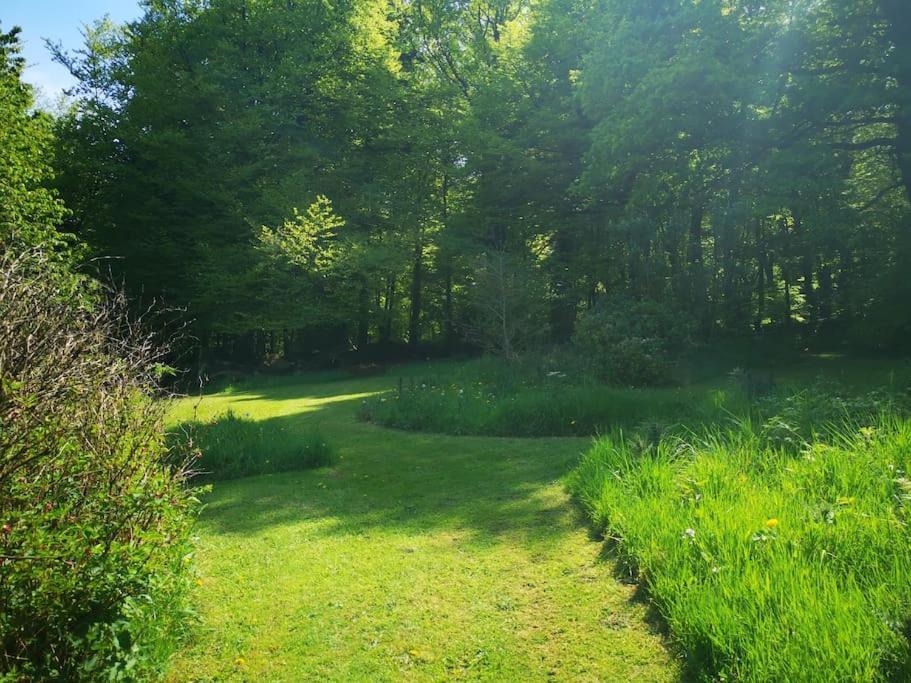 Country Side Haven Two Double Ensuite Bedrooms Couples Exclusive Rate Offered Saint-Michel-de-Montjoie Extérieur photo